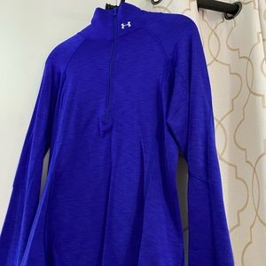 UNDER ARMOUR sweater for workout